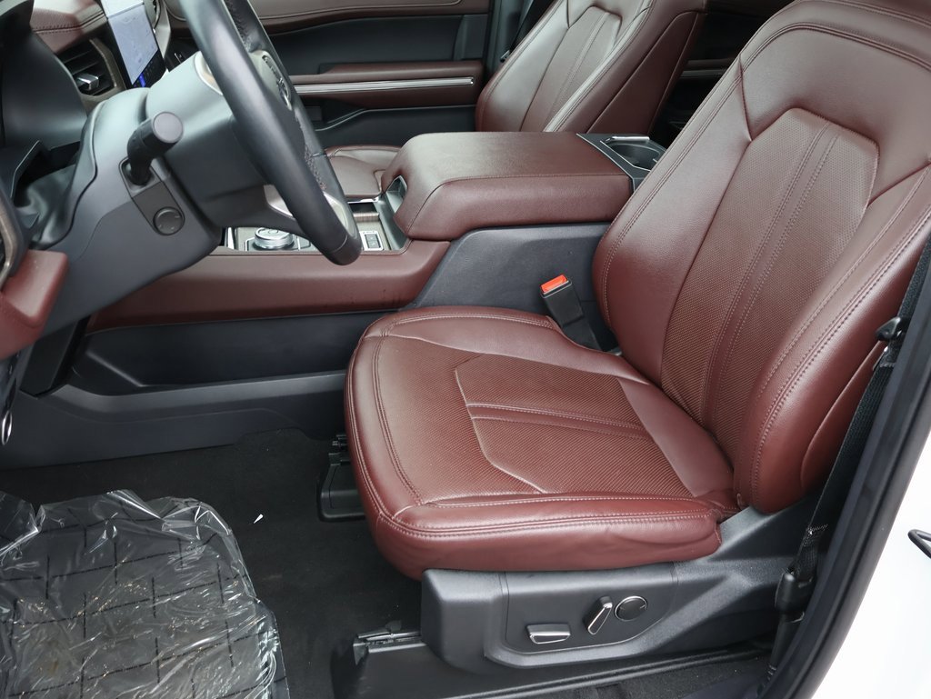 Used 2024 Ford Expedition Max Limited image 45