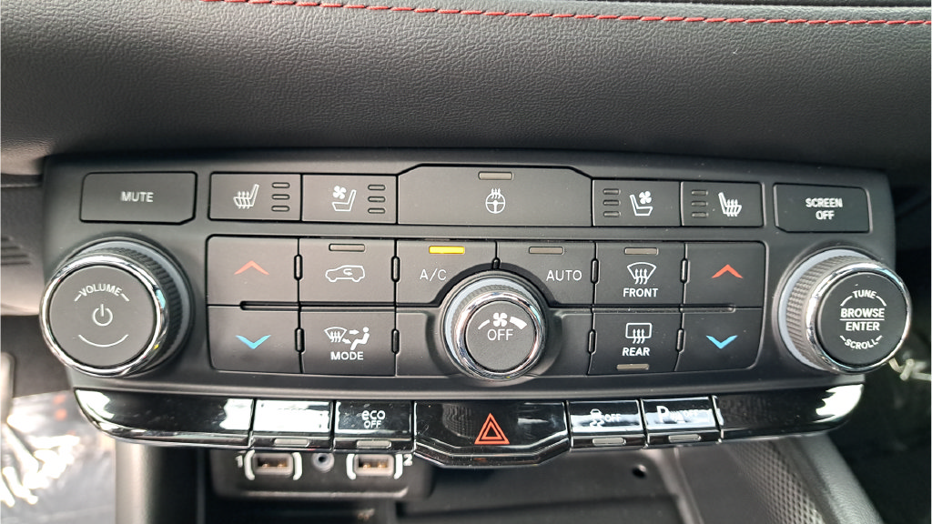 Used 2023 Dodge Durango R/T w/ Blacktop Package AWD/4WD image 21