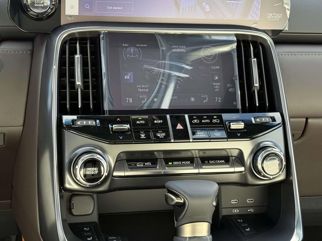 New 2026 Lexus LX 600 4WD w/ Luxury Package image 14