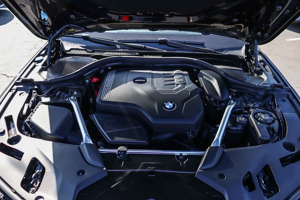 Certified 2023 BMW 530i w/ Convenience Package image 33