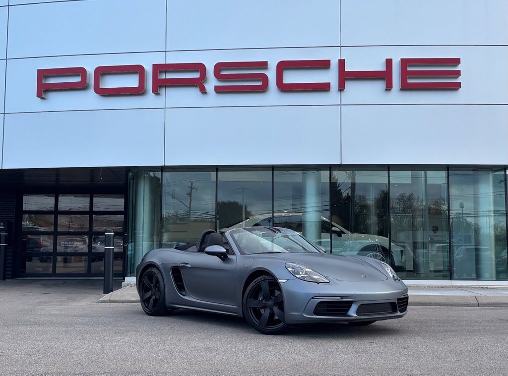 Certified 2025 Porsche 718 Boxster RWD image 16