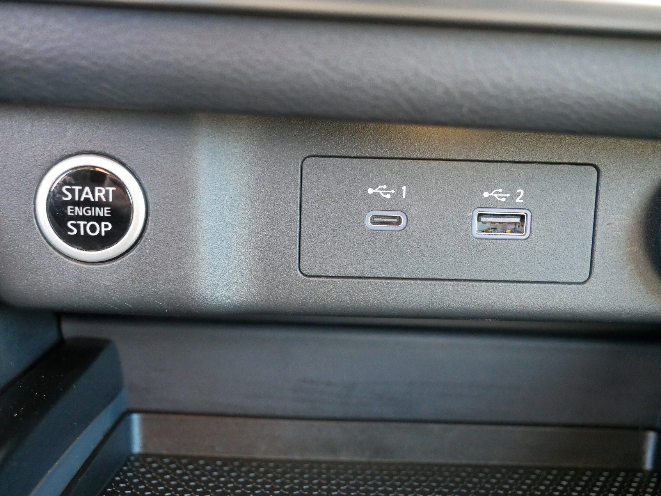 Certified 2022 Nissan Rogue SL w/ SL Premium Package image 32