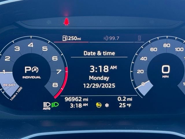 Used 2021 Audi Q3 2.0T Premium w/ Convenience Package image 14