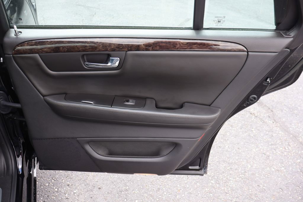 Used 2008 Cadillac DTS image 26