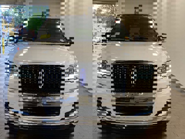 New 2024 Lincoln Navigator Black Label image 3