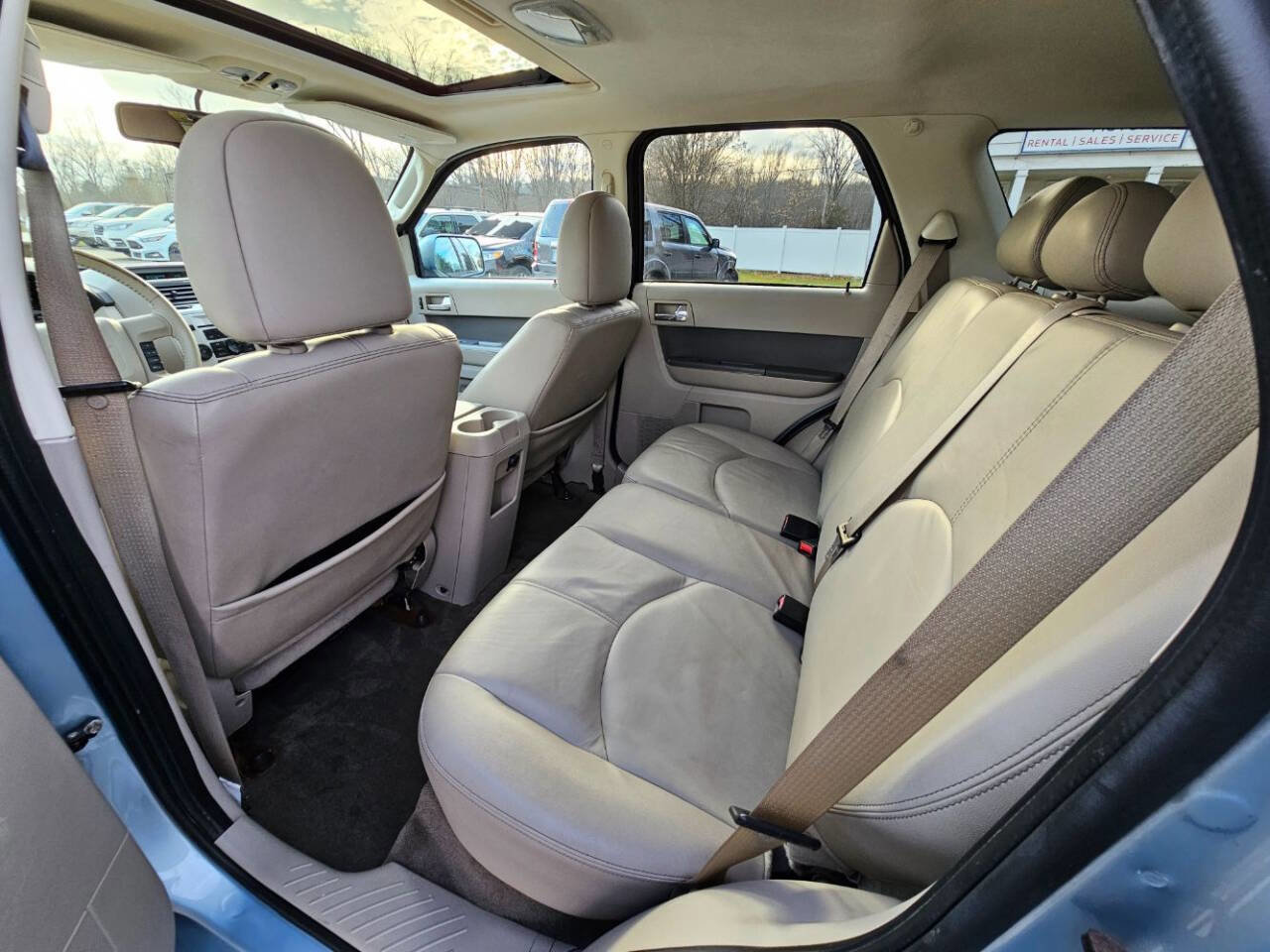 Used 2009 Mercury Mariner Premier image 35