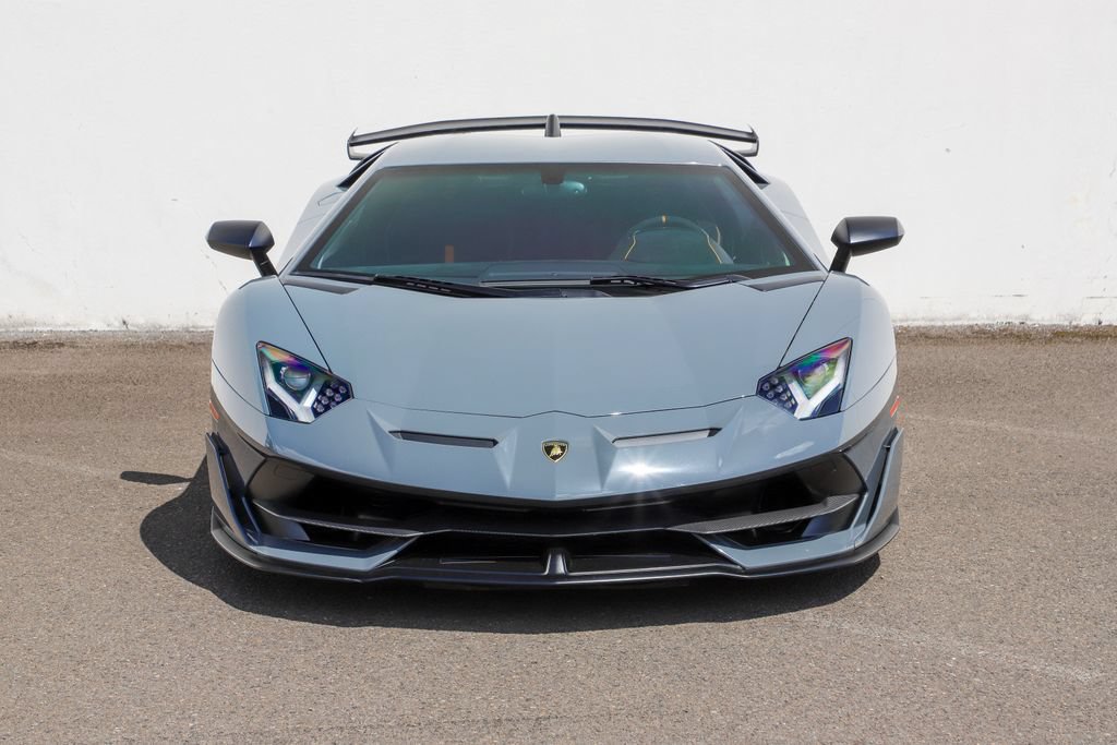 Used 2019 Lamborghini Aventador SVJ AWD/4WD image 47