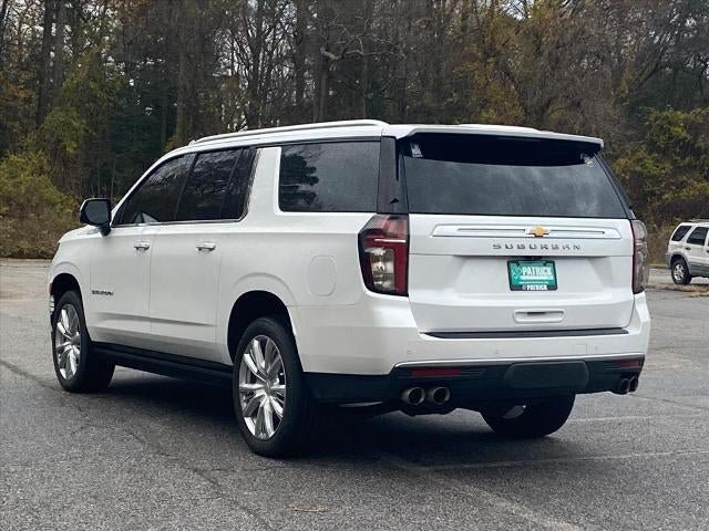 Used 2022 Chevrolet Suburban High Country AWD/4WD image 5