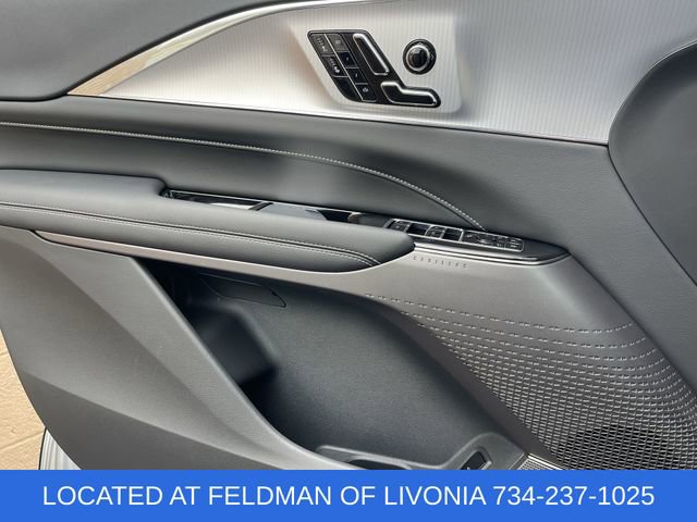 Used 2024 Cadillac Lyriq Tech w/ Driver Assist Package image 23