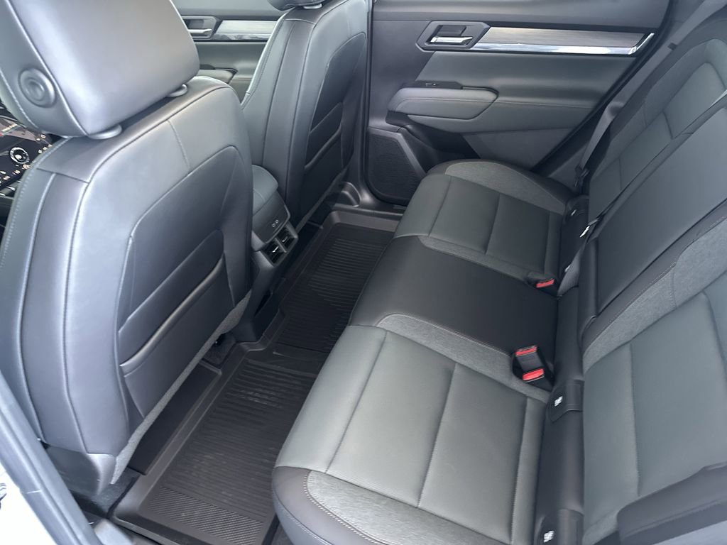 New 2026 GMC Terrain AT4 w/ Technology Package II AWD/4WD image 29