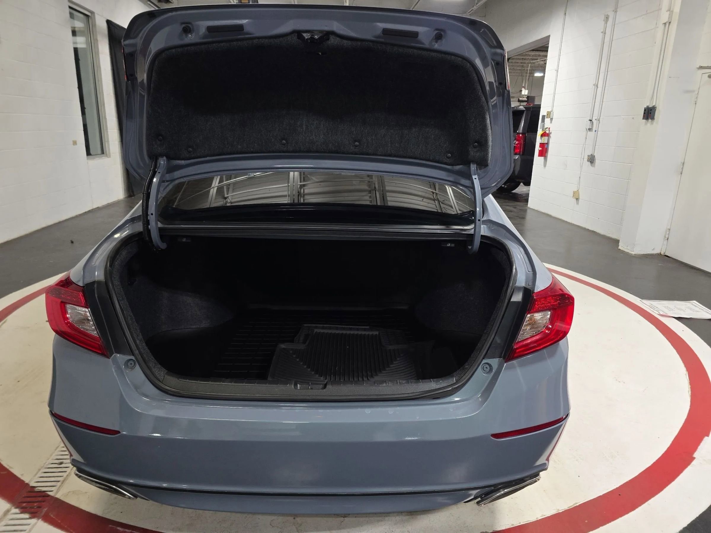 Used 2021 Honda Accord Sport Special Edition image 12