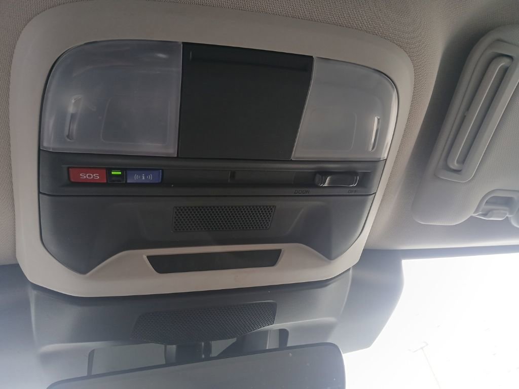 Used 2024 Subaru Crosstrek 2.0i Premium image 22