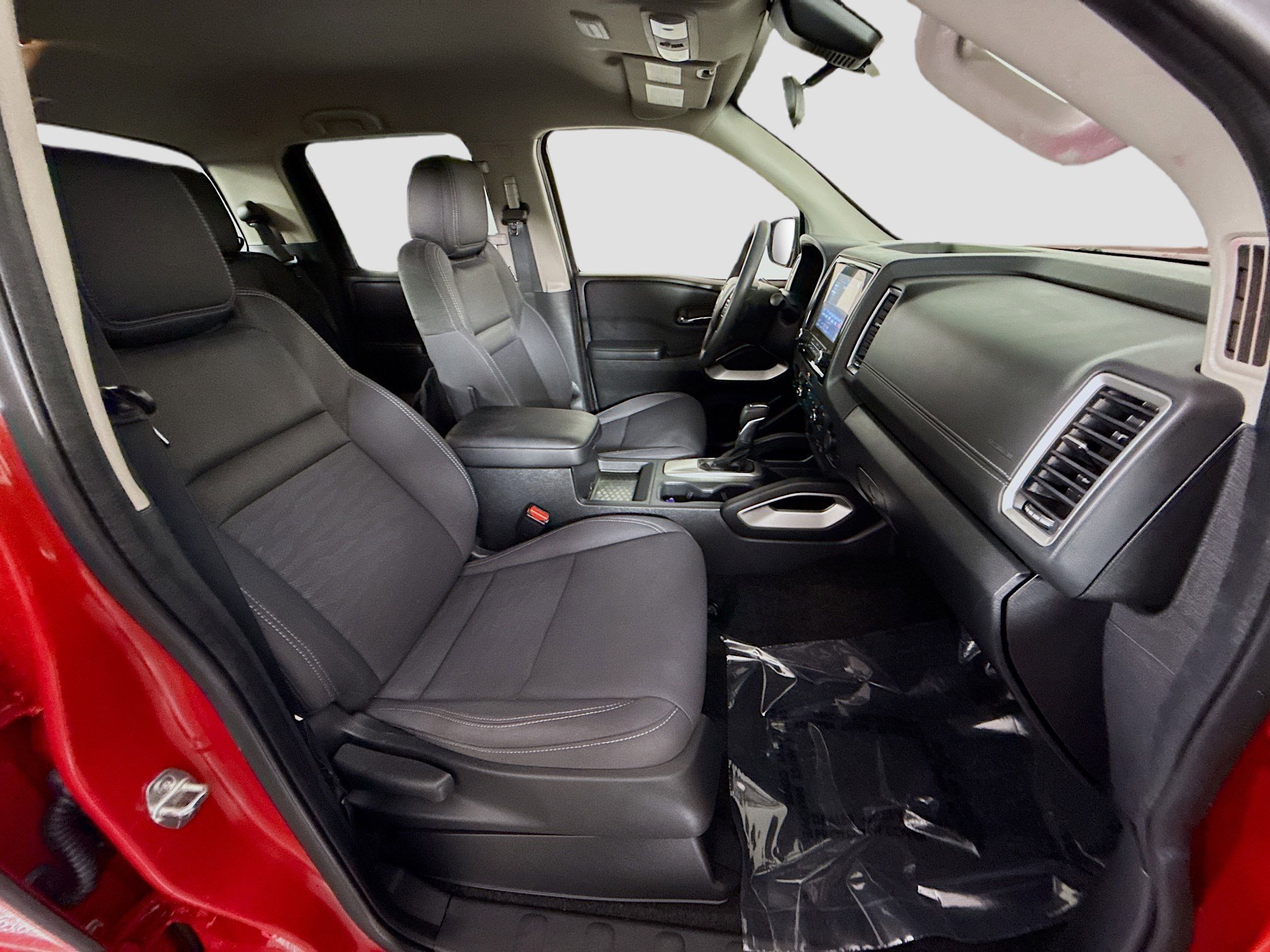 Used 2022 Nissan Frontier SV image 29