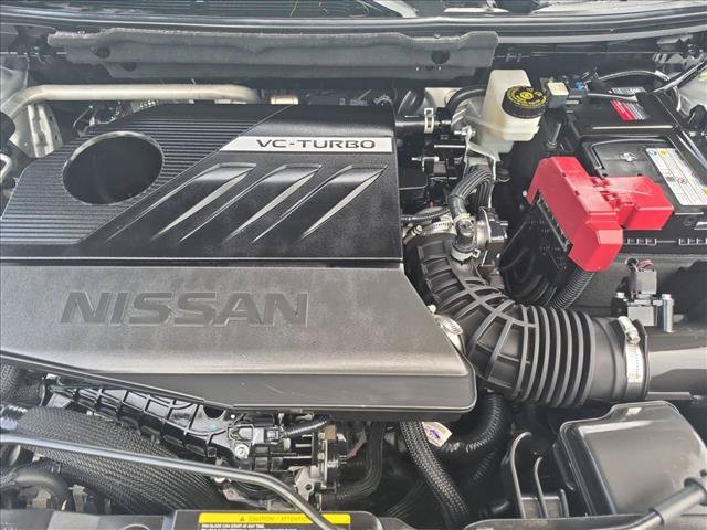 Certified 2024 Nissan Rogue SV FWD image 22