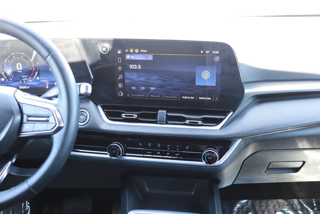 Used 2026 Chevrolet Equinox LT FWD image 15