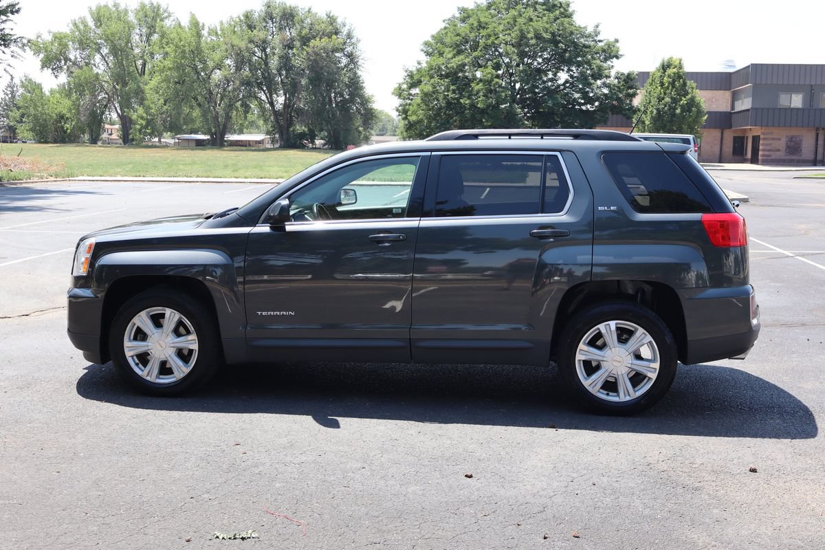 Used 2017 GMC Terrain SLE w/ Driver Alert Package I AWD/4WD image 9