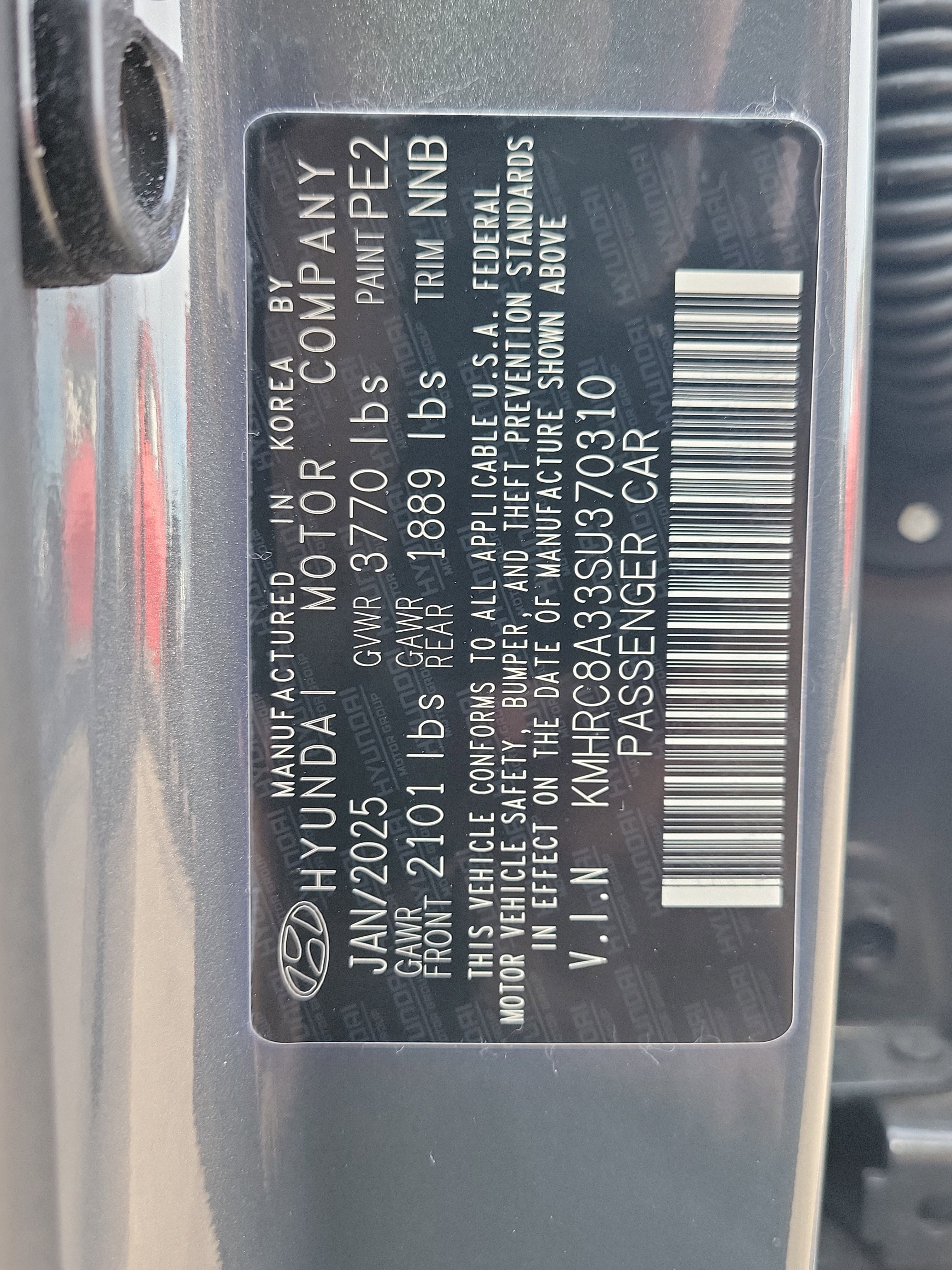 Used 2025 Hyundai Venue SEL FWD image 8