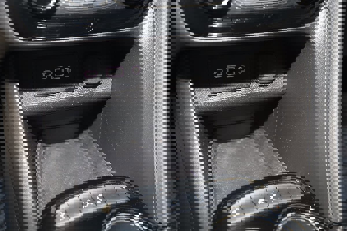 Used 2023 Buick Encore GX Preferred w/ Cold Weather Comfort Package image 25