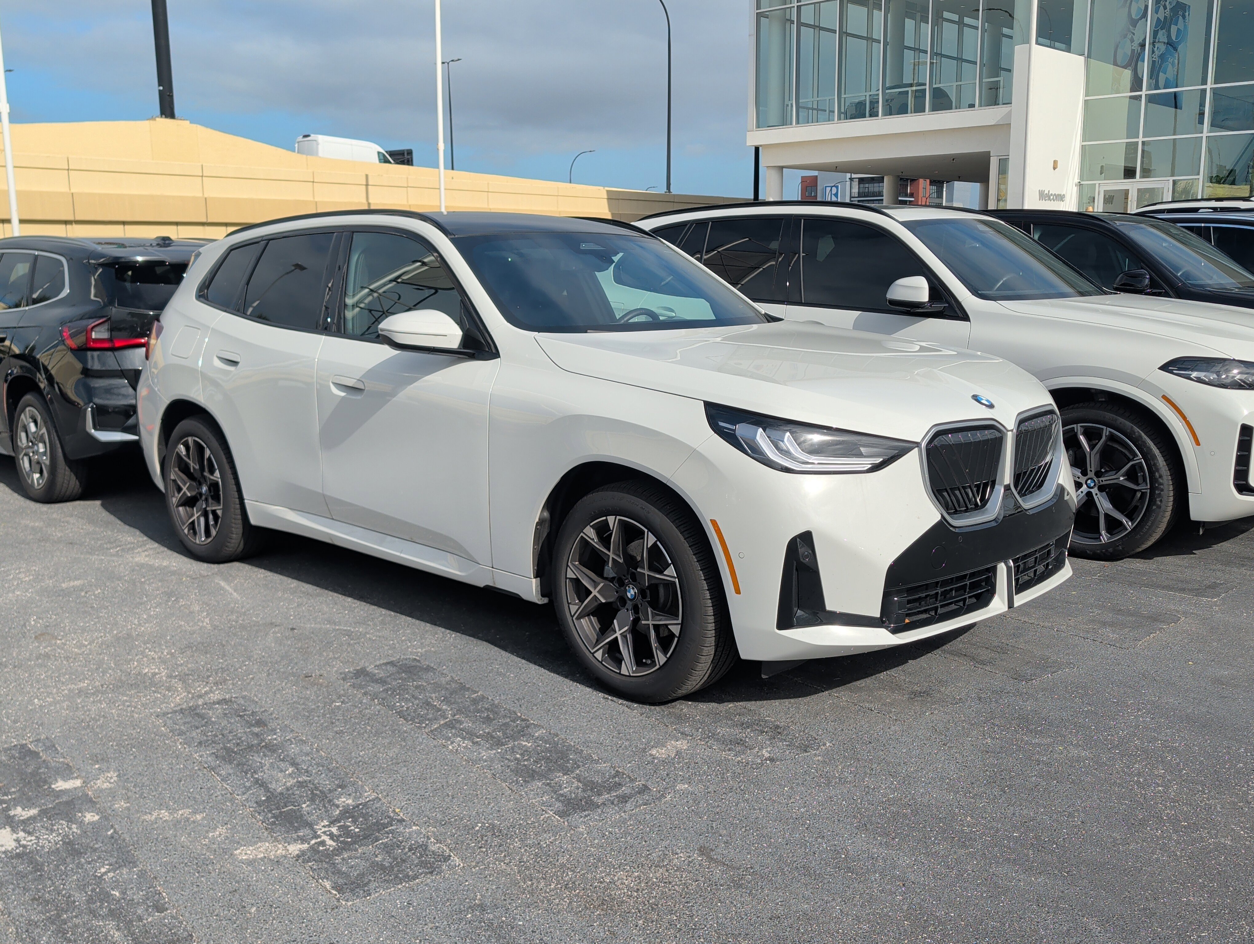 Certified 2026 BMW X3 xDrive30 w/ M Sport Package image 1