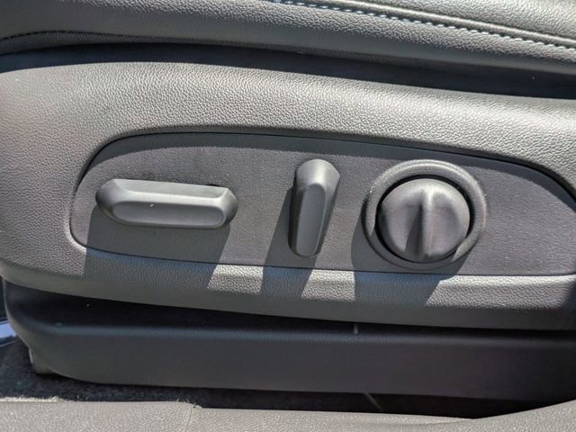 Used 2025 Buick Envista Preferred w/ Convenience I Package FWD image 23