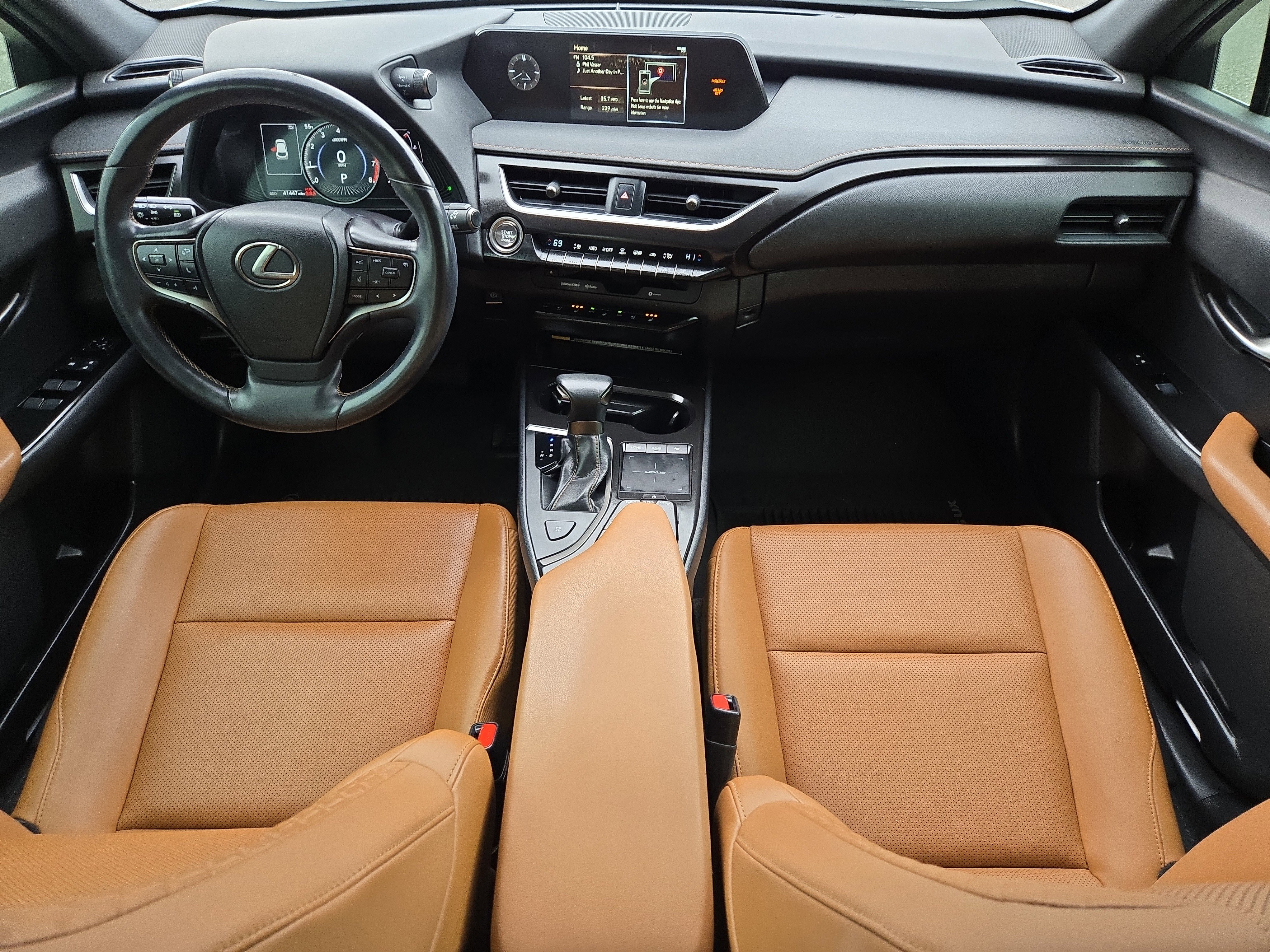 Used 2022 Lexus UX 200 200 Base image 16