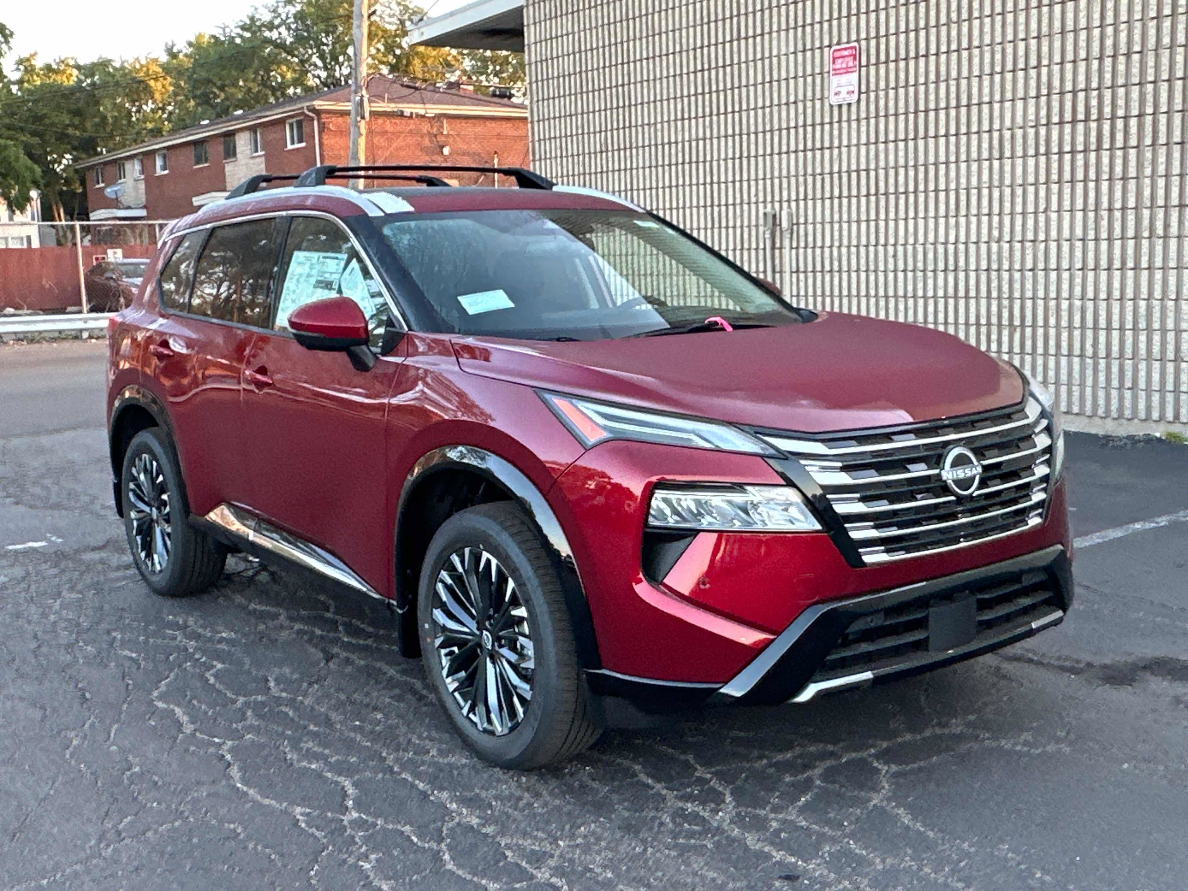 New 2026 Nissan Rogue Platinum w/ Platinum Premium Package image 3