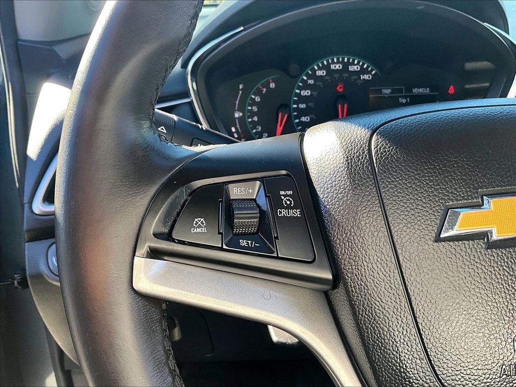 Certified 2022 Chevrolet Trax LT w/ LT Convenience Package image 19