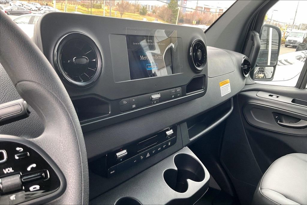 New 2024 Mercedes-Benz Sprinter 3500 image 5