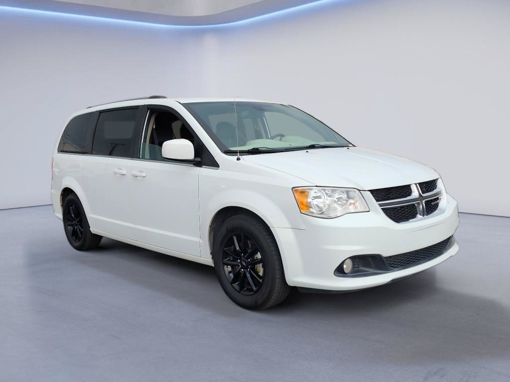 Used 2019 Dodge Grand Caravan SXT FWD image 3