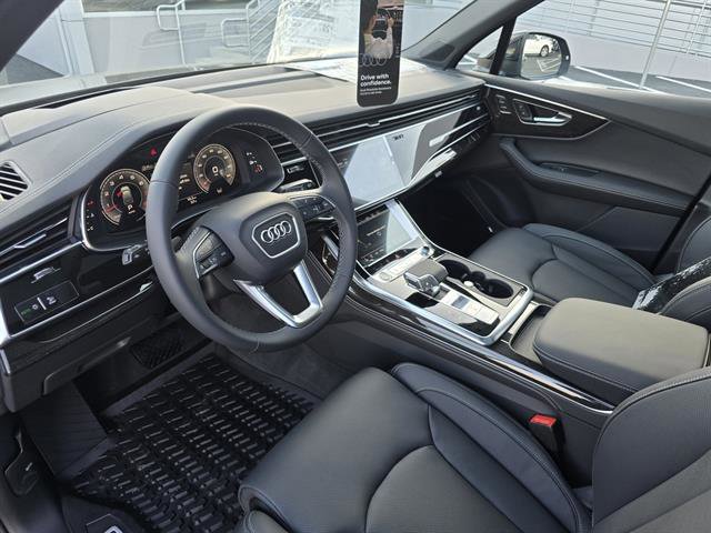 Used 2025 Audi Q7 3.0T Prestige w/ Prestige Package image 12