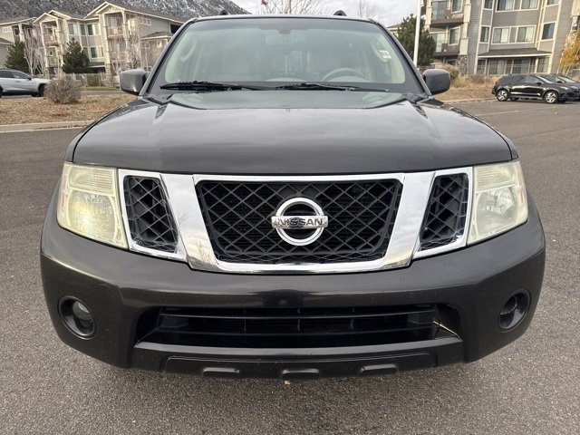 Used 2011 Nissan Pathfinder SV image 8