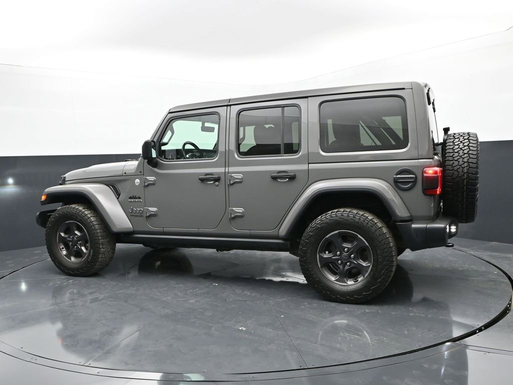 Used 2022 Jeep Wrangler Unlimited Sahara w/ Cold Weather Group image 8