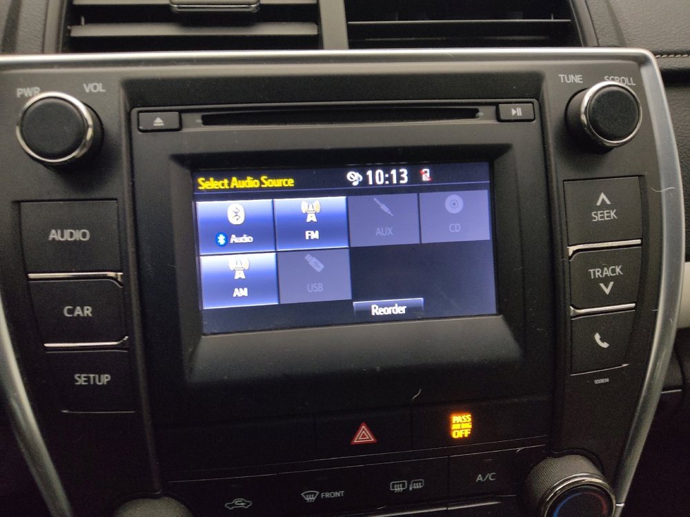 Used 2016 Toyota Camry SE w/ Protection Package (Q2) FWD image 25