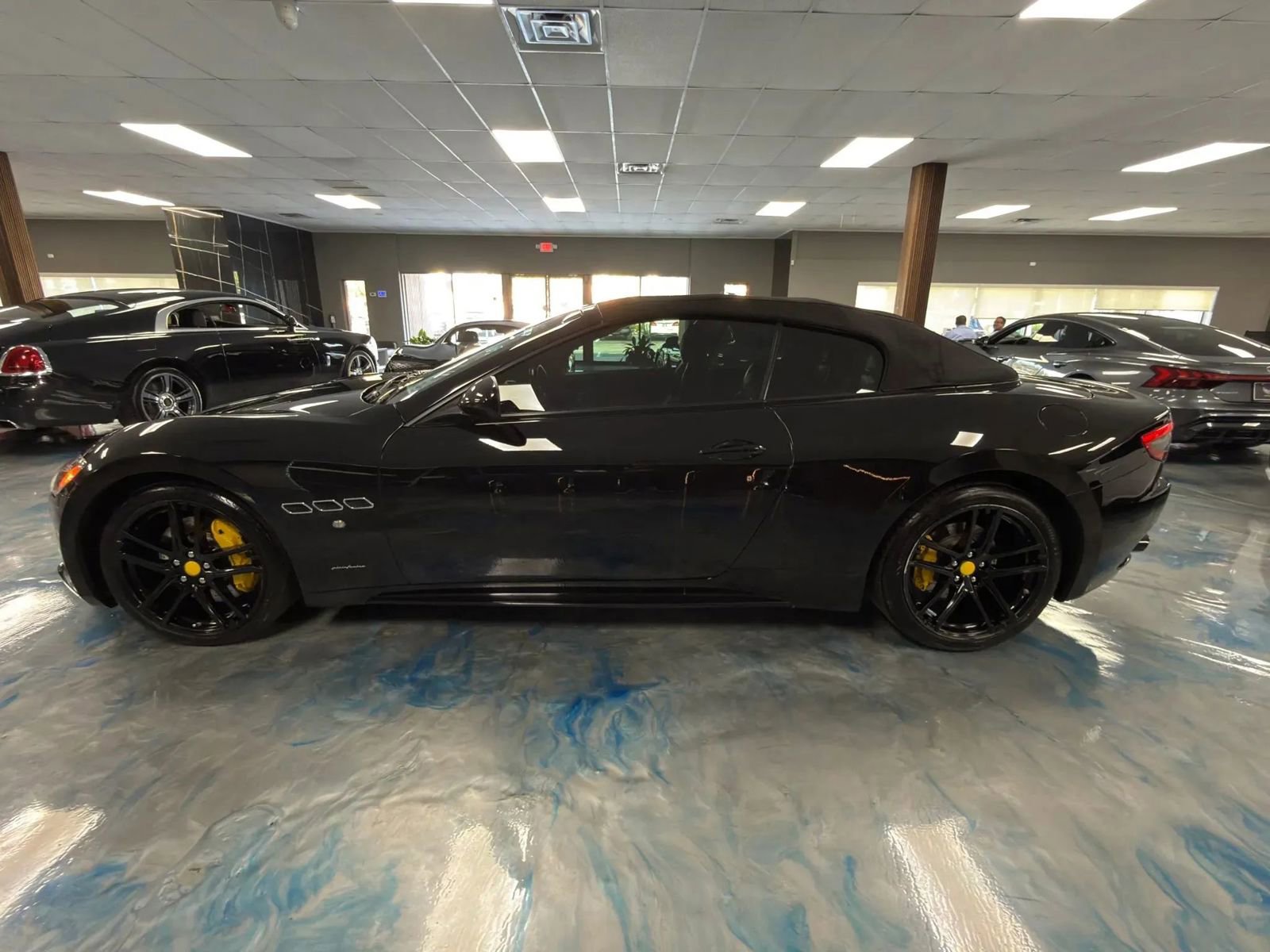 Used 2015 Maserati GranTurismo Sport RWD image 4