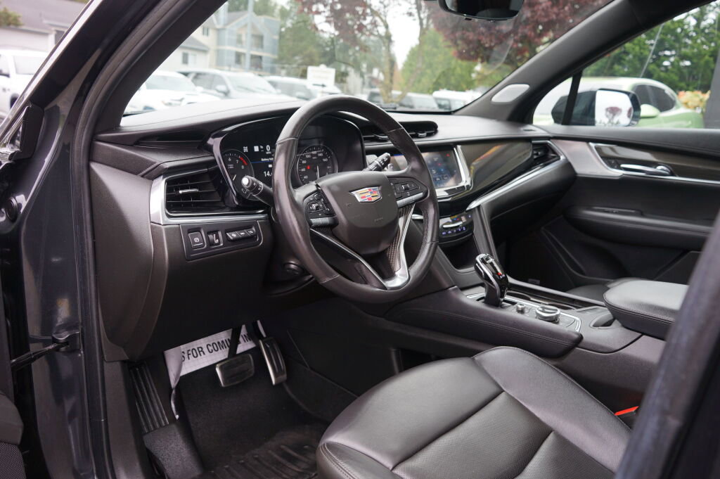 Used 2020 Cadillac XT6 Sport AWD/4WD image 12