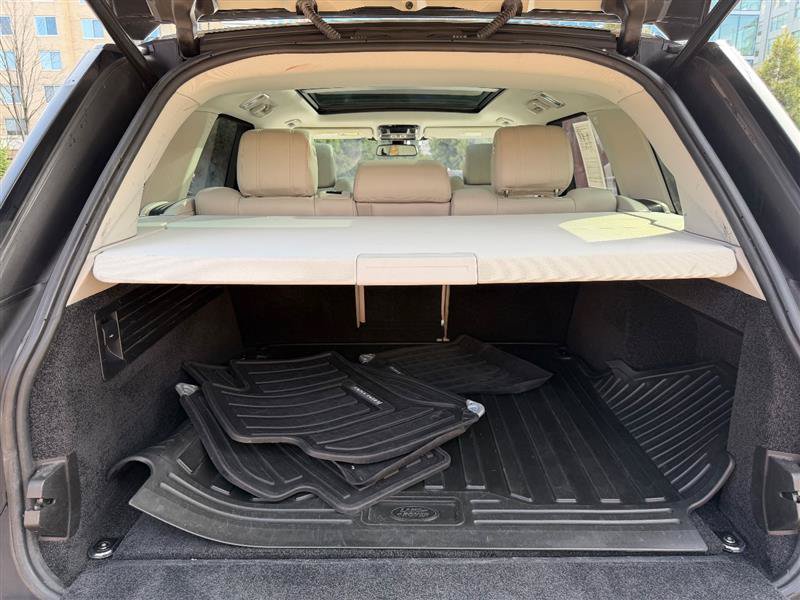 Used 2014 Land Rover Range Rover HSE AWD/4WD image 17
