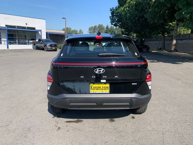 New 2026 Hyundai Kona SE image 4