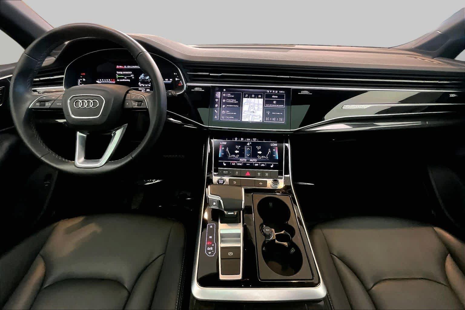 Certified 2025 Audi Q7 2.0T Premium w/ Convenience Plus Package AWD/4WD image 16