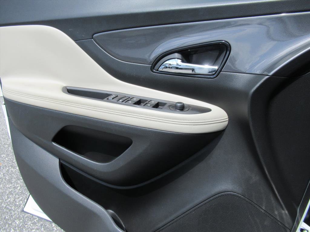 Used 2017 Buick Encore Preferred image 18