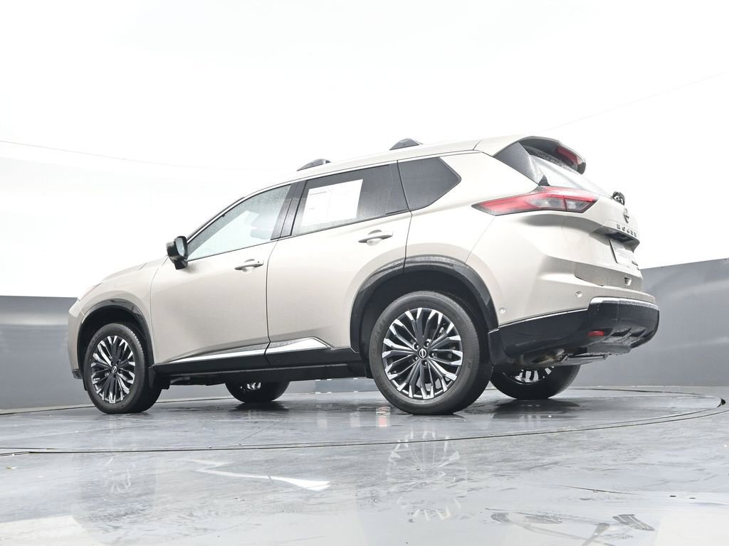 Certified 2026 Nissan Rogue Platinum w/ Platinum Premium Package AWD/4WD image 44