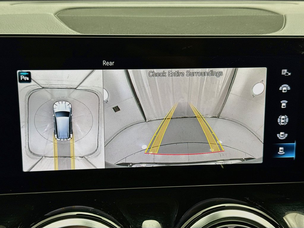 Used 2023 Mercedes-Benz GLB 250 image 15