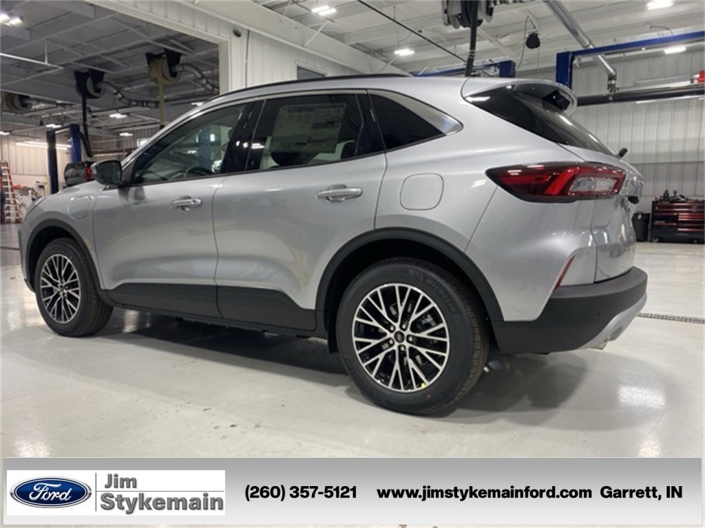 New 2024 Ford Escape SE image 6