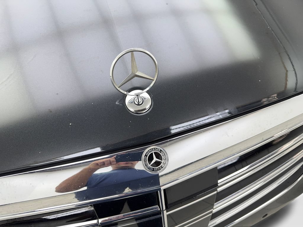 Used 2018 Mercedes-Benz S 450 Sedan image 23