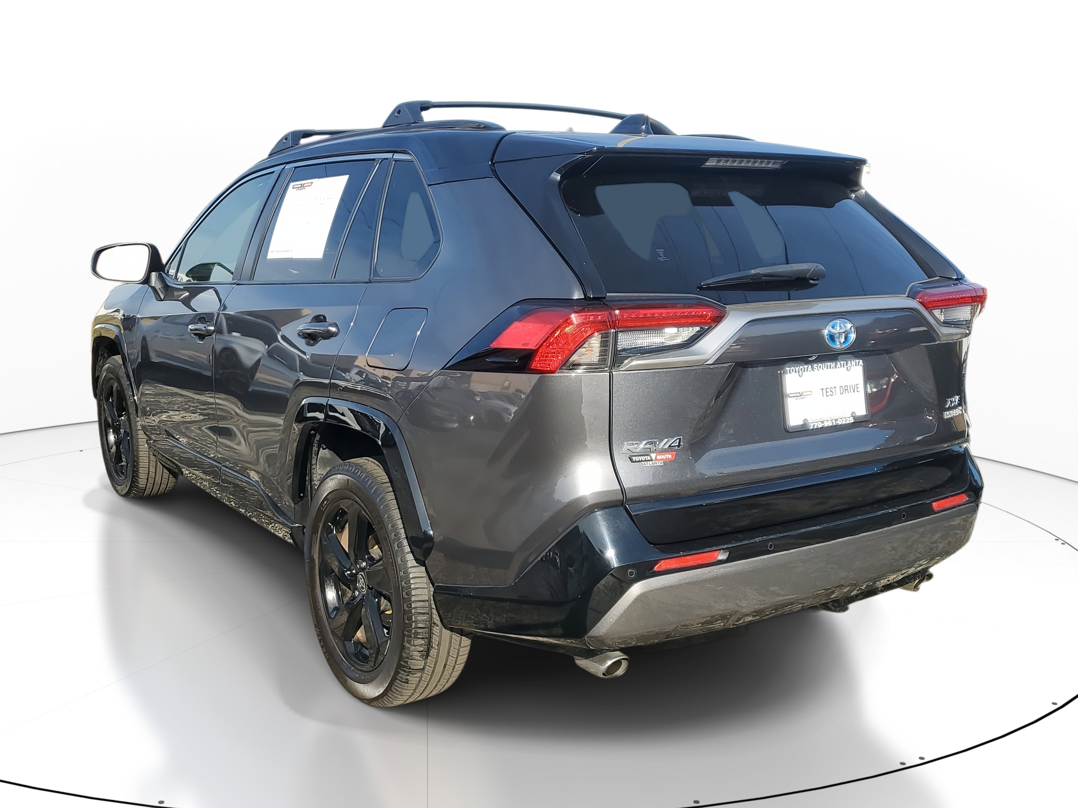 Used 2021 Toyota RAV4 XSE image 4