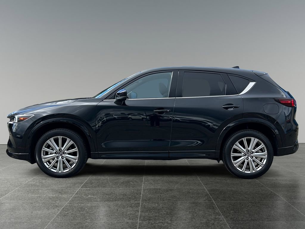 Used 2023 MAZDA CX-5 Signature image 4