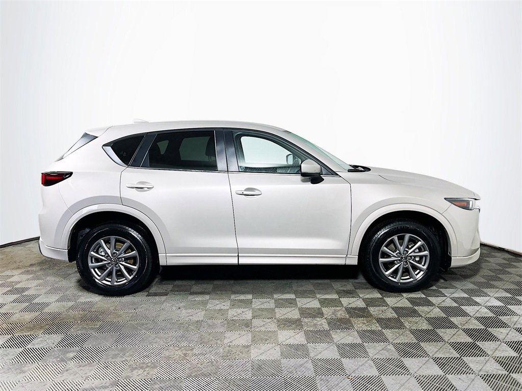Used 2024 MAZDA CX-5 AWD 2.5 S w/ Select Package image 8