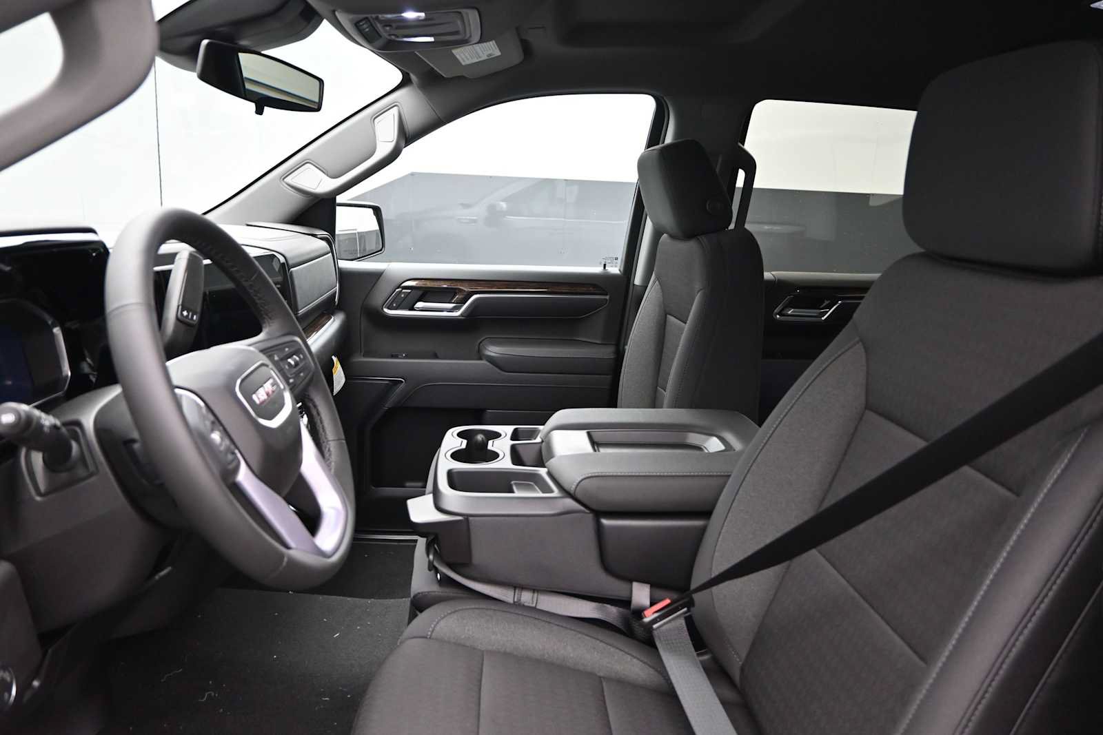 New 2026 GMC Sierra 1500 SLE AWD/4WD image 12