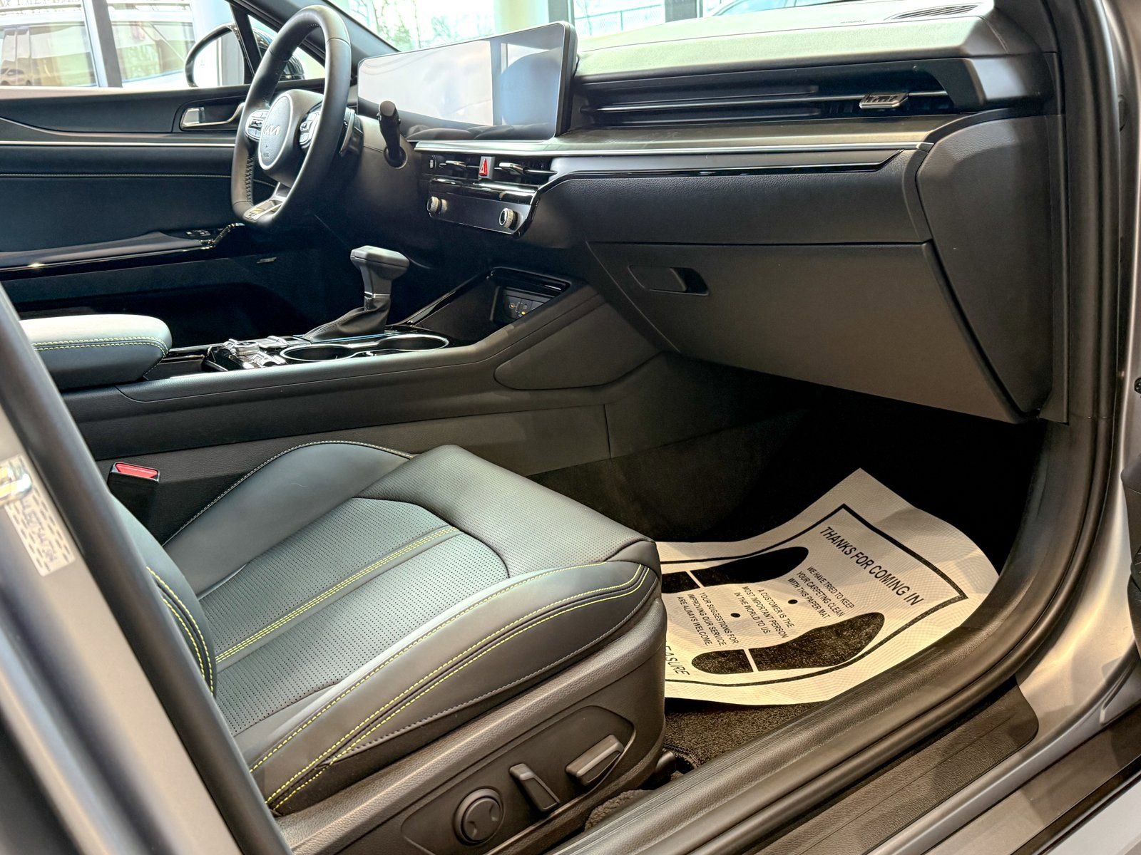 New 2026 Kia K5 GT w/ GT1 Package image 10