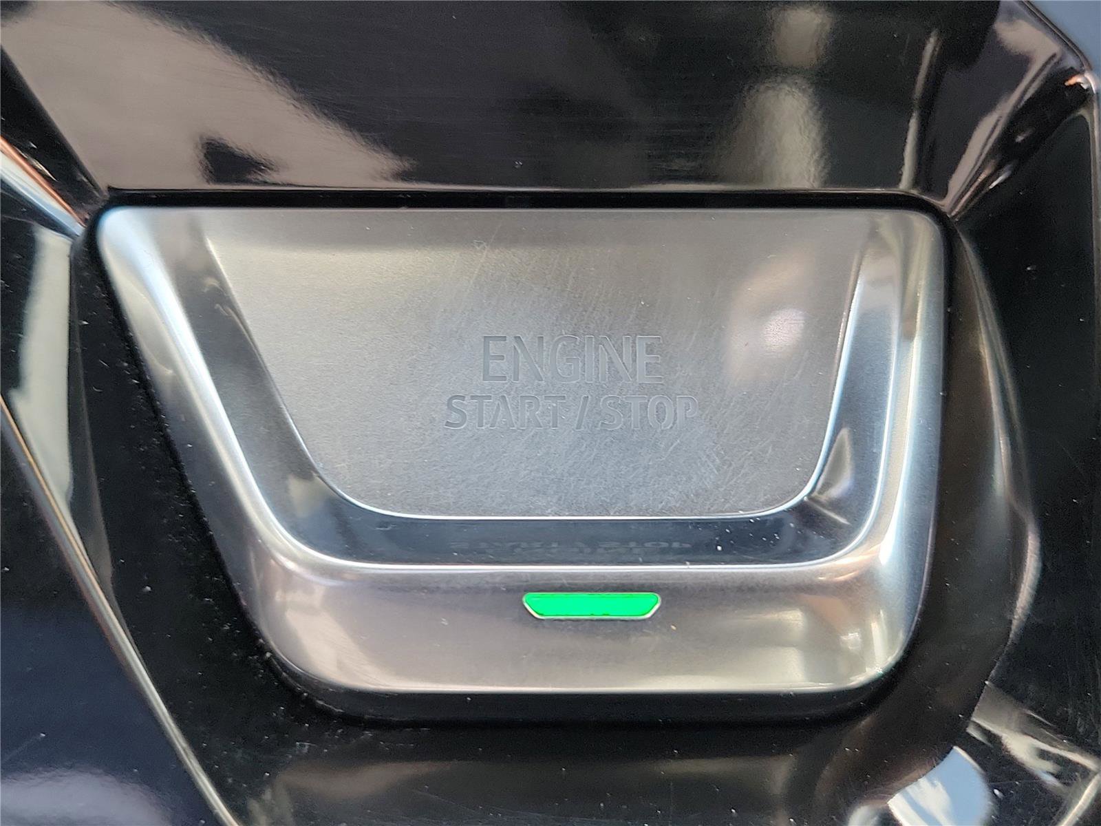 Used 2025 GMC Sierra 2500 AT4 w/ AT4 Premium Plus Package AWD/4WD image 30