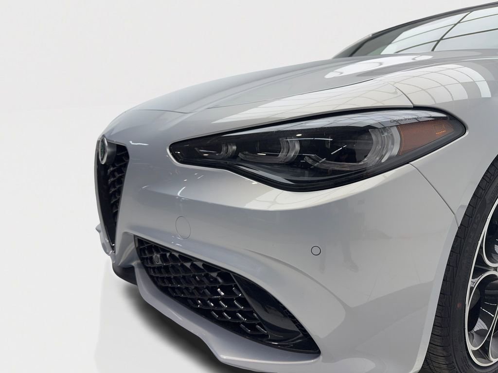 New 2026 Alfa Romeo Giulia w/ Driving Assist Package image 5
